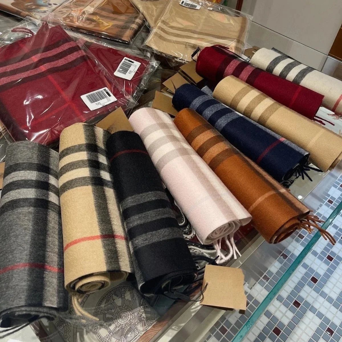 BBL scarf
