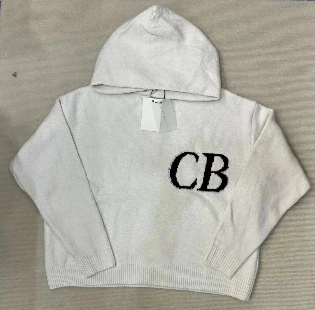 C7032 White