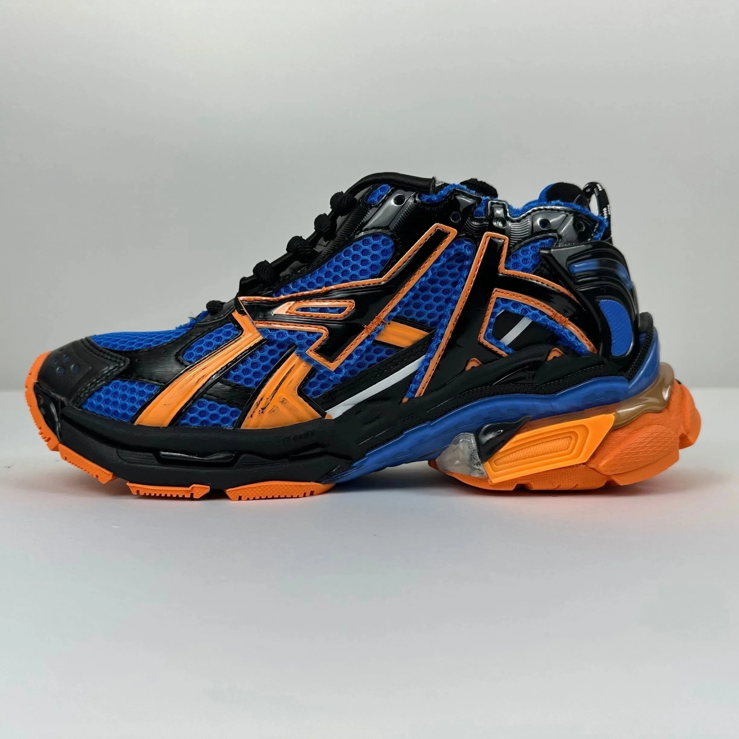 Sport Shoe photo 5