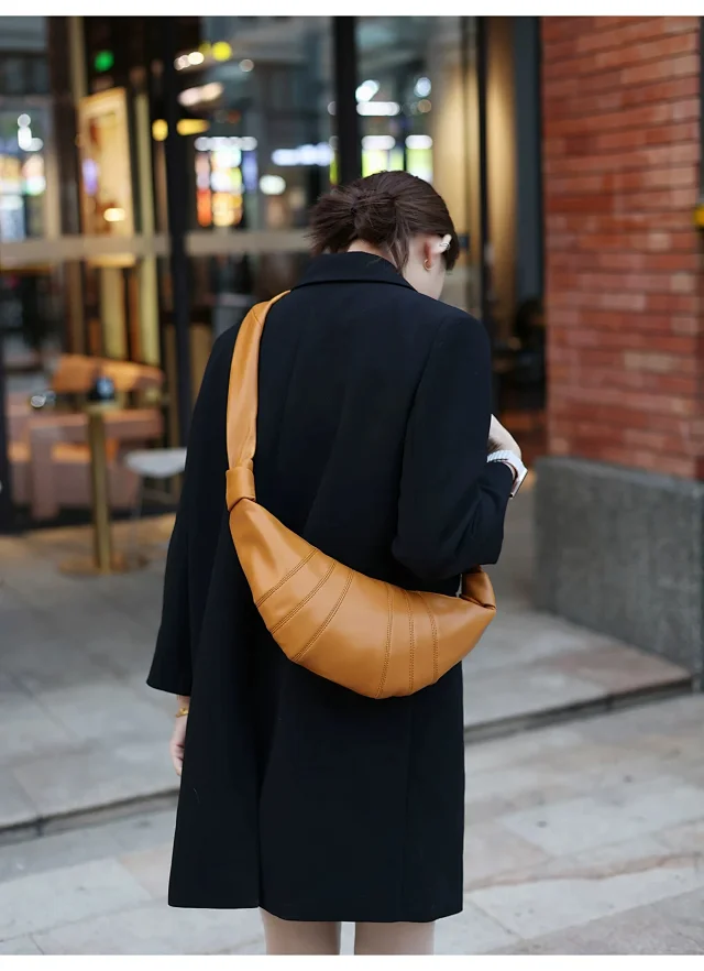 Unbranded Crossbody Bags Pleated crescent shoulder bag product detail image 5