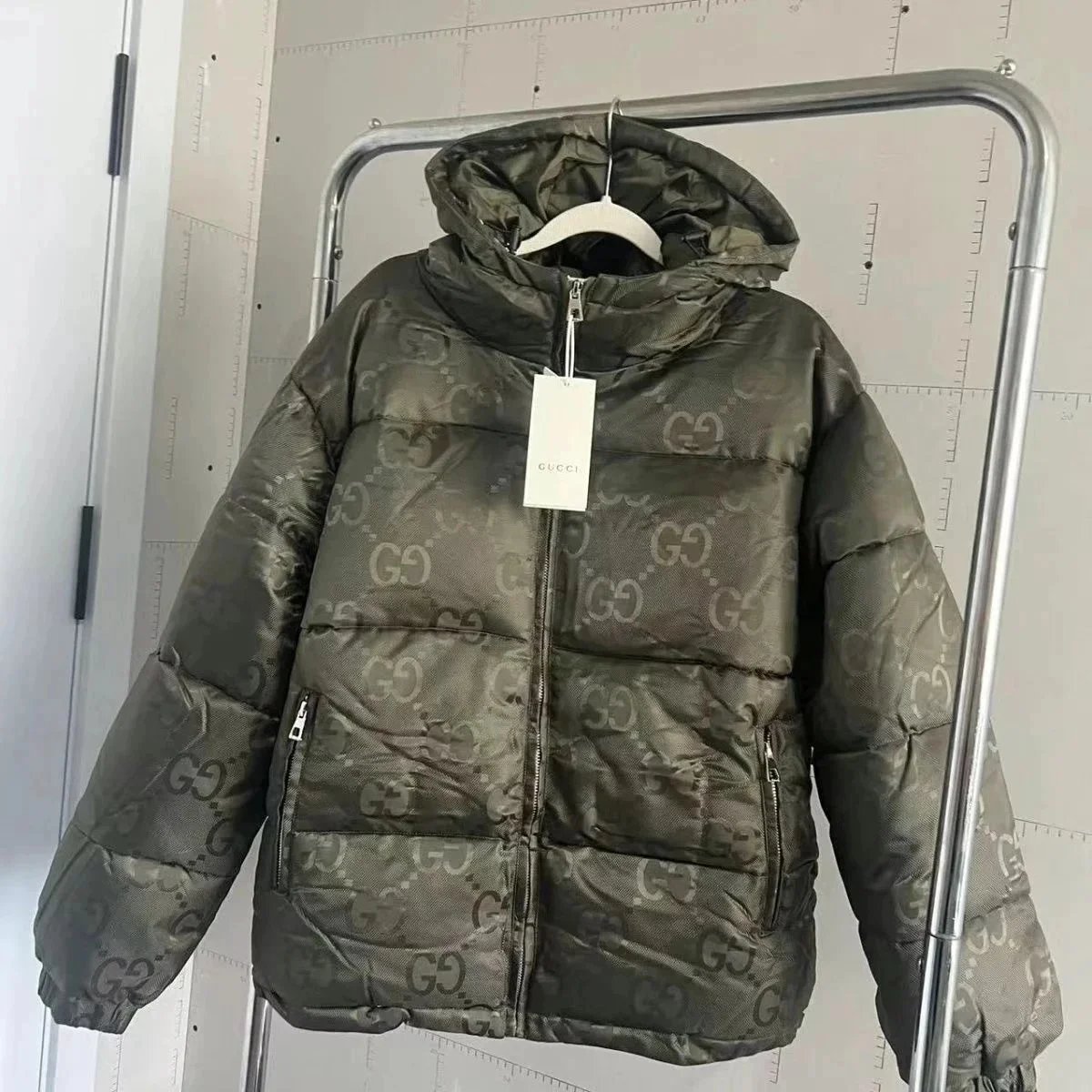 GUCCI军绿色 option