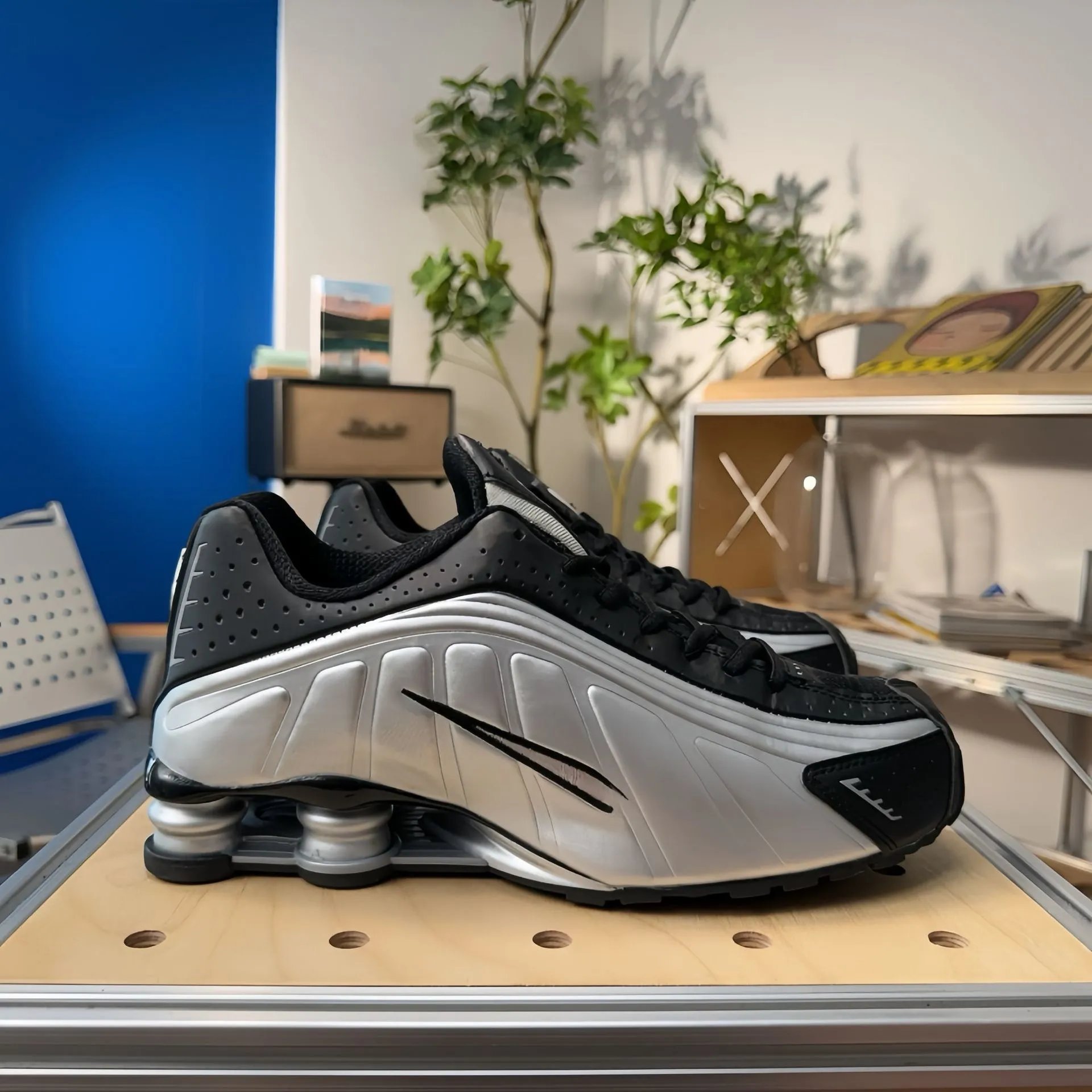R4-Black Silver Silver 36-45