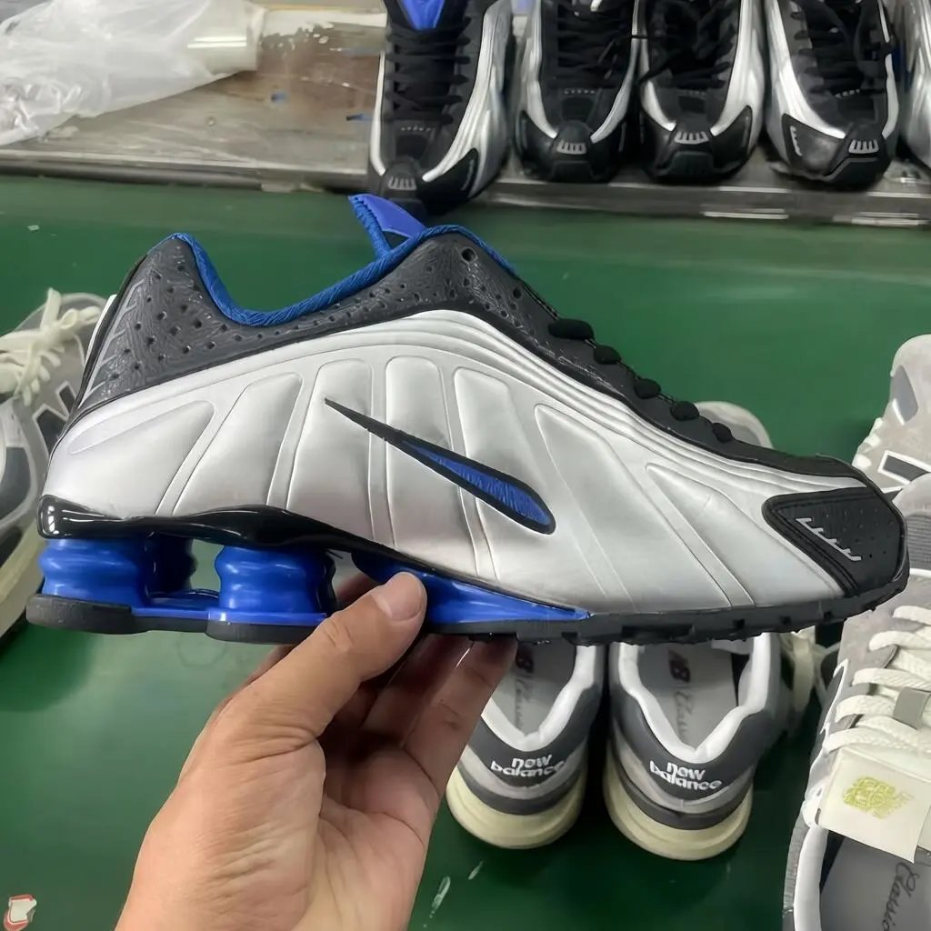 R4-Black Silver Royal Blue Blue Swoosh 36-45