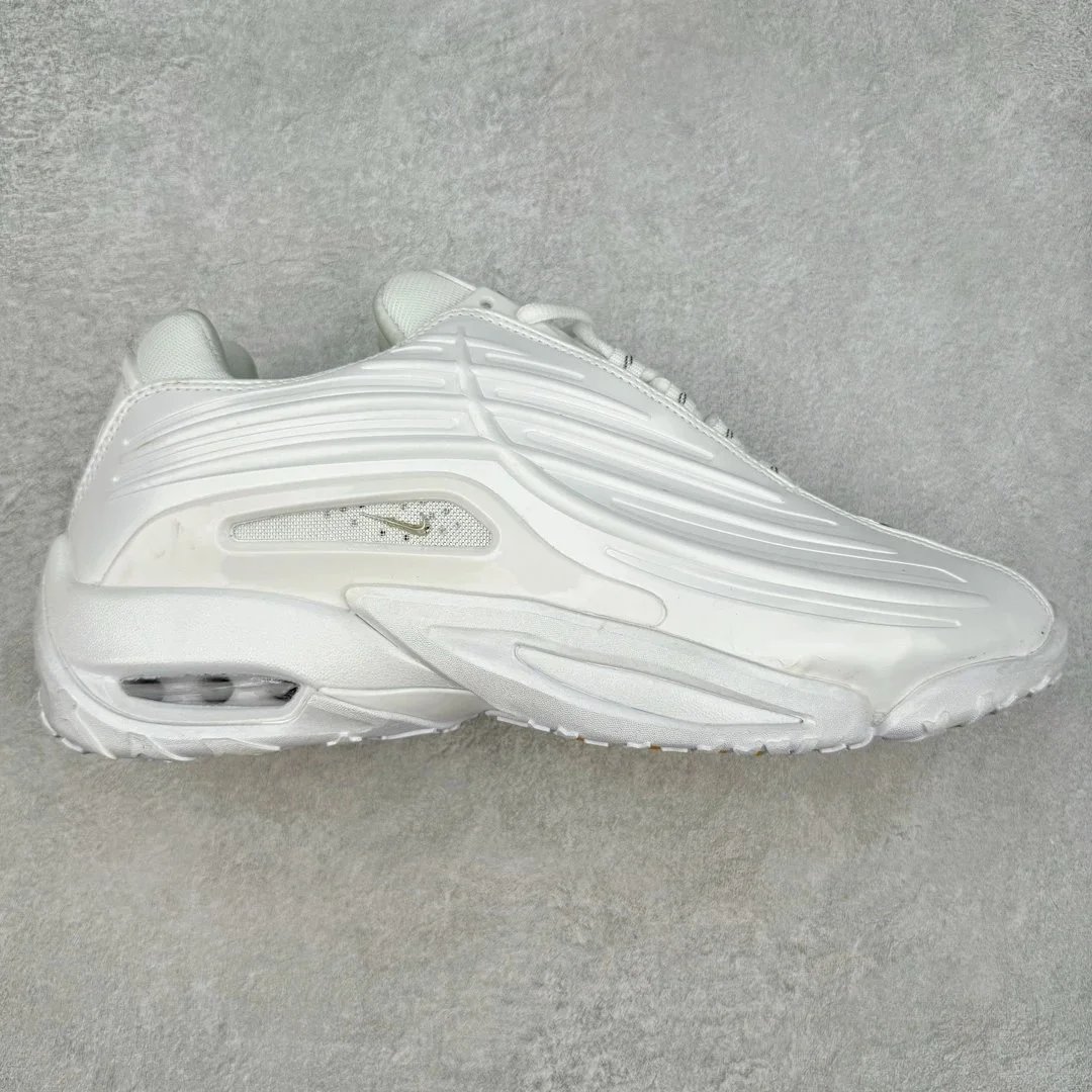 Nike X Nocta Sneaker · 3