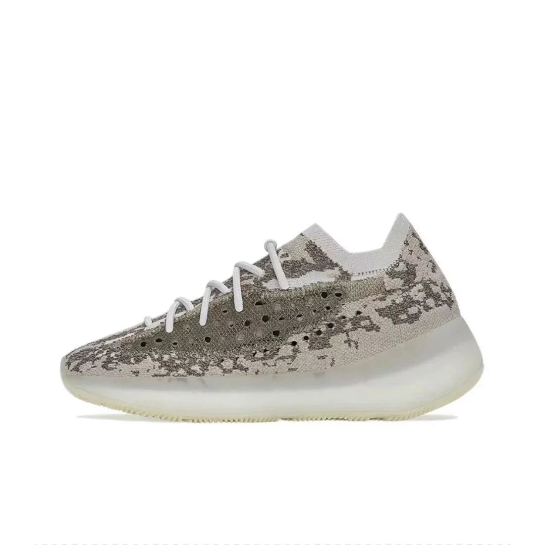 Yeezy 380 foto 5