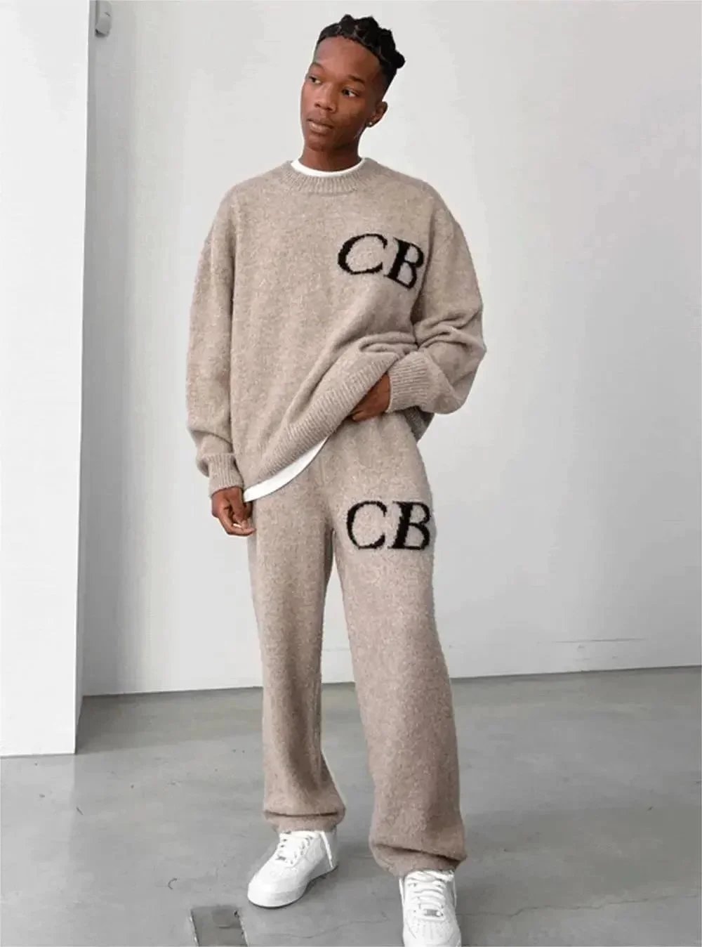 CB Logo Sweatpants Black - 10