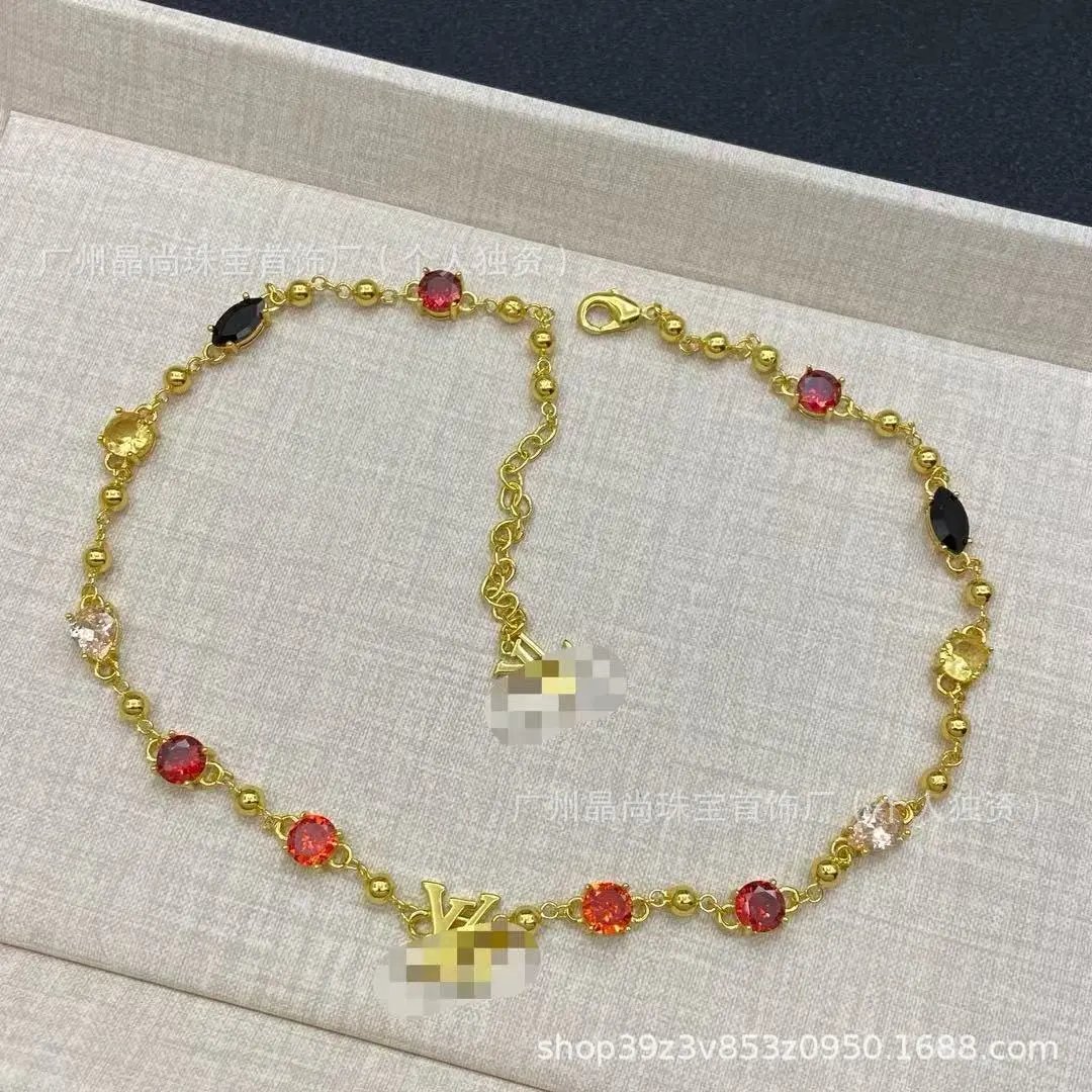 Design Louis Vuitton Monogram Flower Bracelet Gold Crystal Bracelet Jewelry - 3