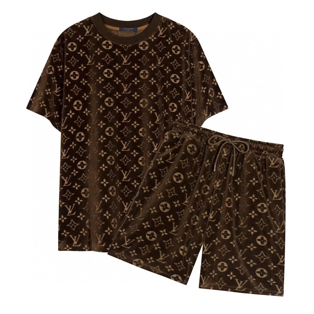 Louis Vuitton Matching Sets Monogram short-sleeve T-shirt and shorts set — 09 coffee color