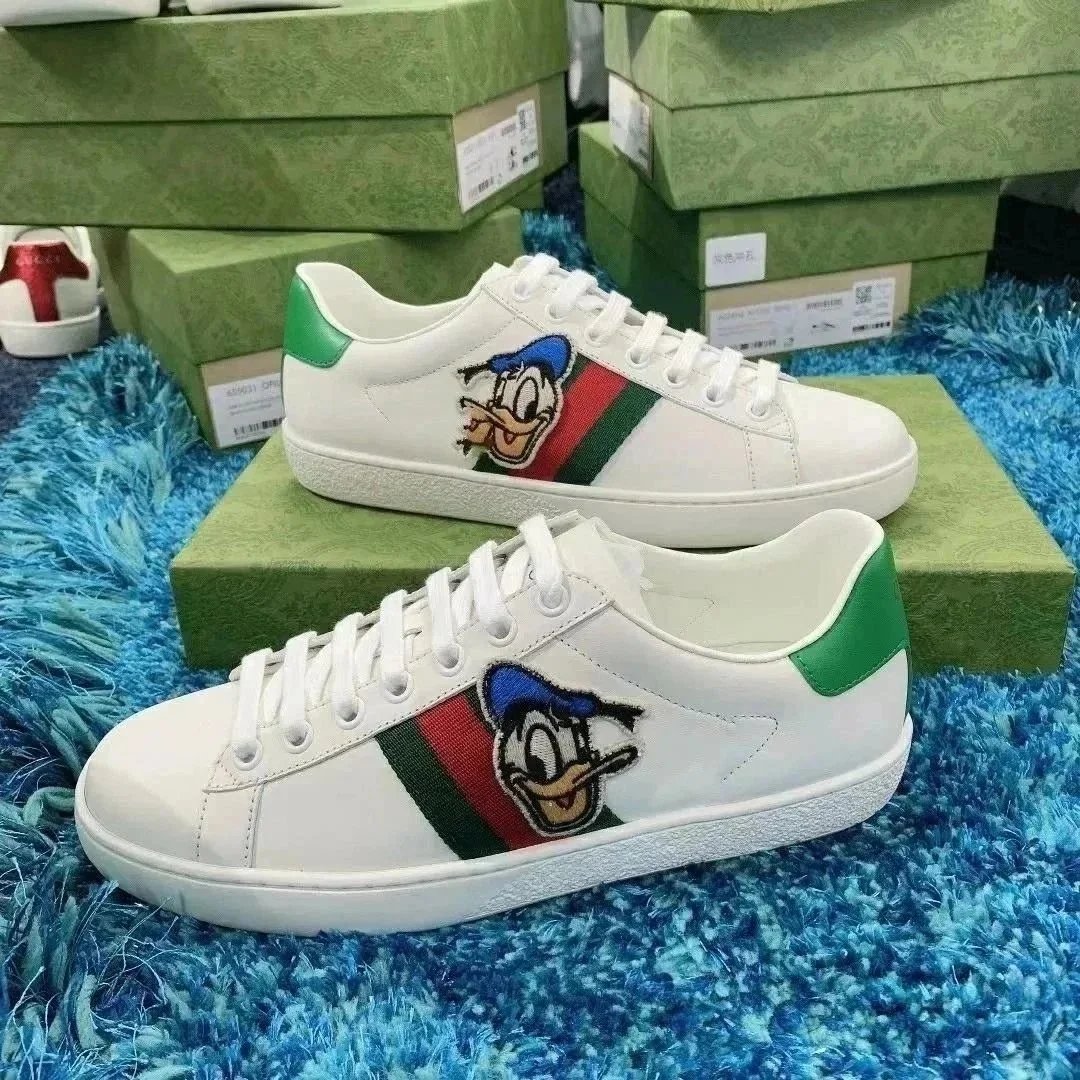 Gucci Sneakers adidas x Gazelle low-top — 24 White Embroidery * High Quality