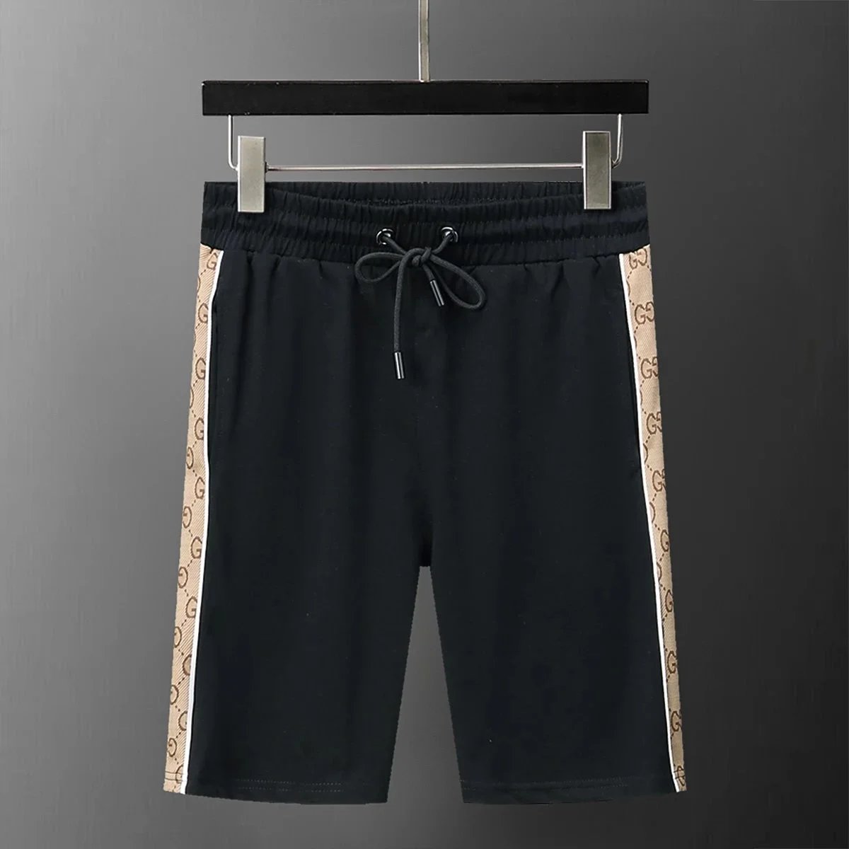Gucci Matching Sets Short-Sleeve T-Shirt and Drawstring Shorts Set — 36 black