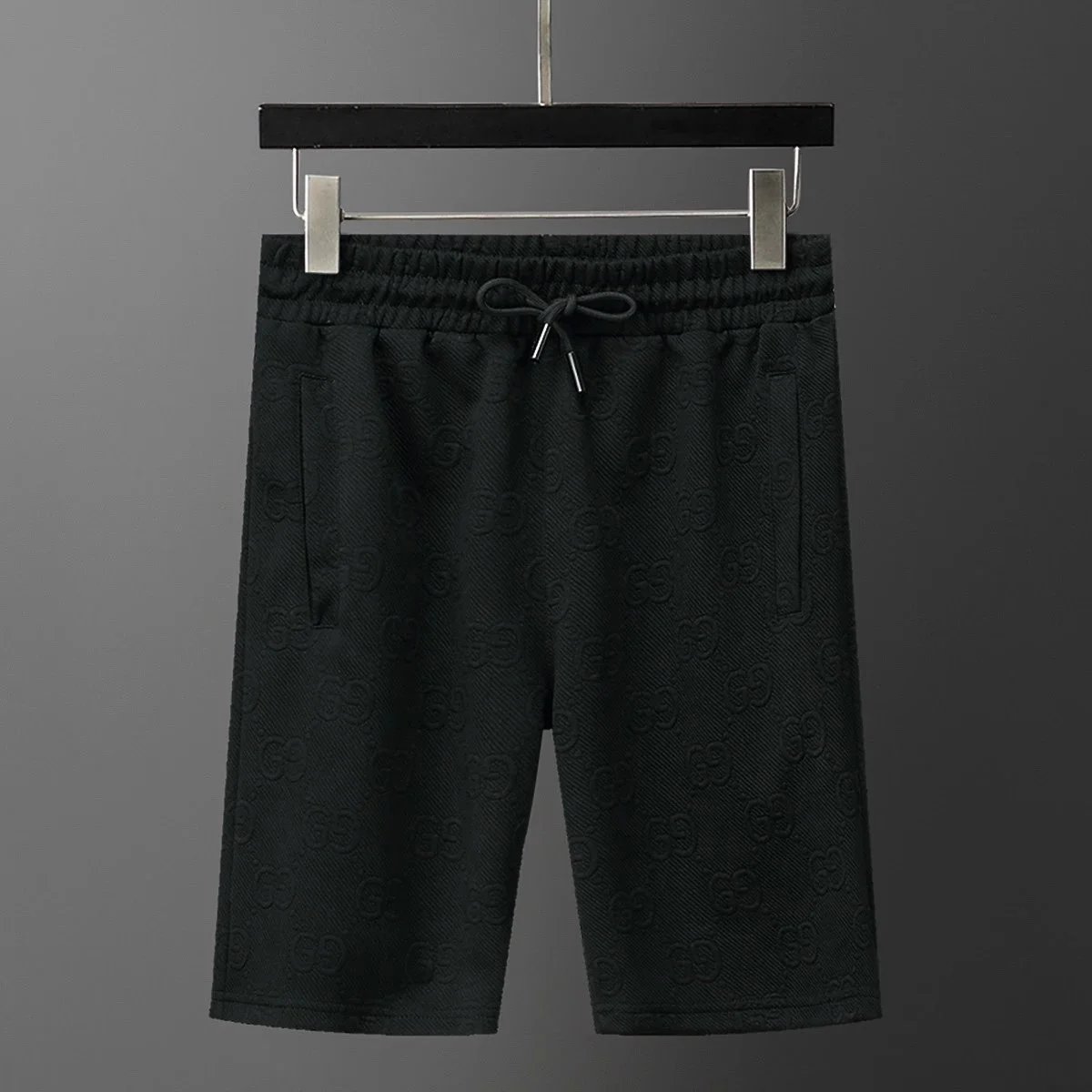 Gucci Matching Sets Short-Sleeve T-Shirt and Drawstring Shorts Set — 33 black