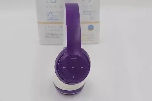 Apple Multiple wireless headphone and earbud models product image