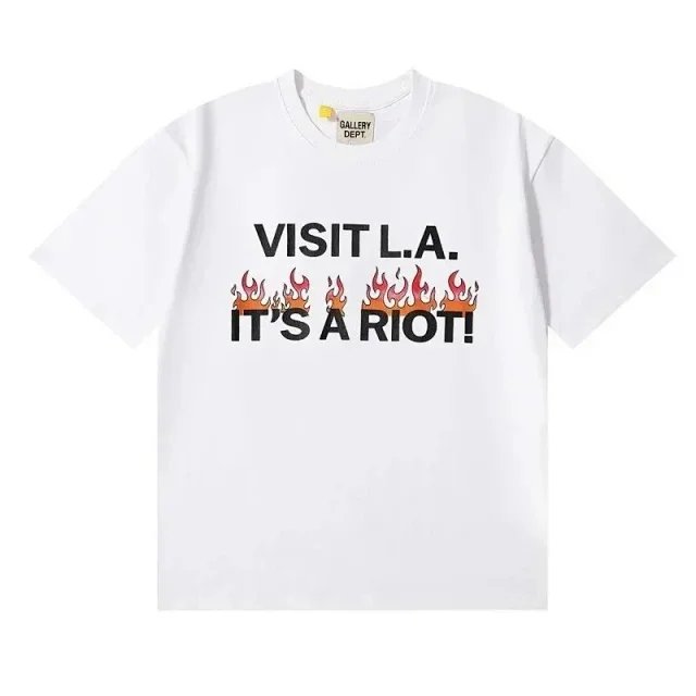 Gallery Dept. T-Shirts Graphic Short-Sleeve T-Shirt product detail image 3