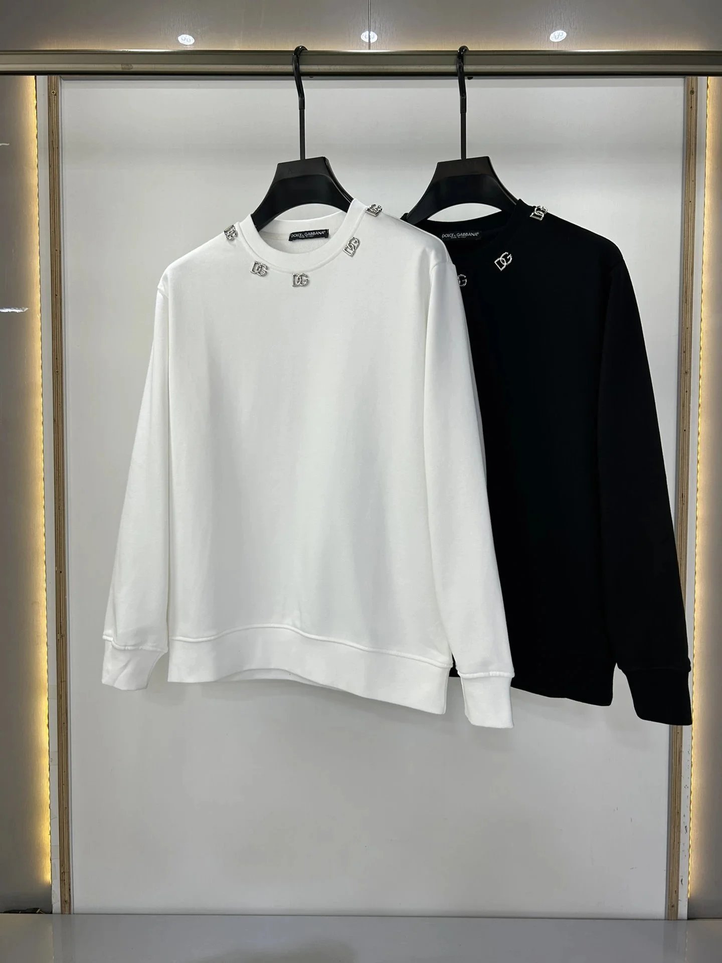 Dior Hoodies & Sweatshirts Pullover Hoodie and Crewneck Sweatshirt Assortment — 30 white