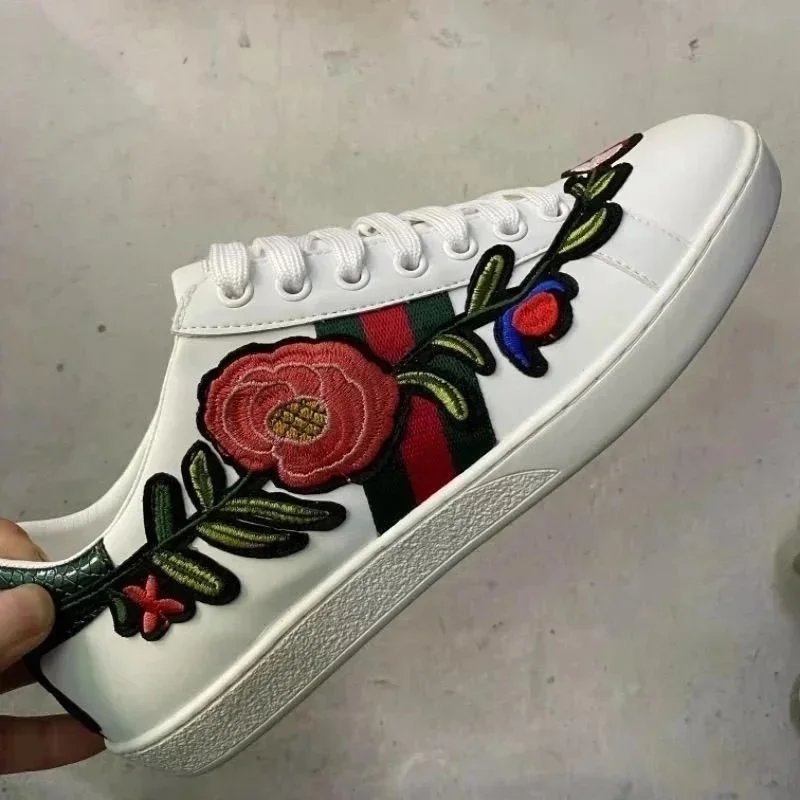 Gucci Sneakers adidas x Gazelle low-top — 25 White Embroidery * High Quality
