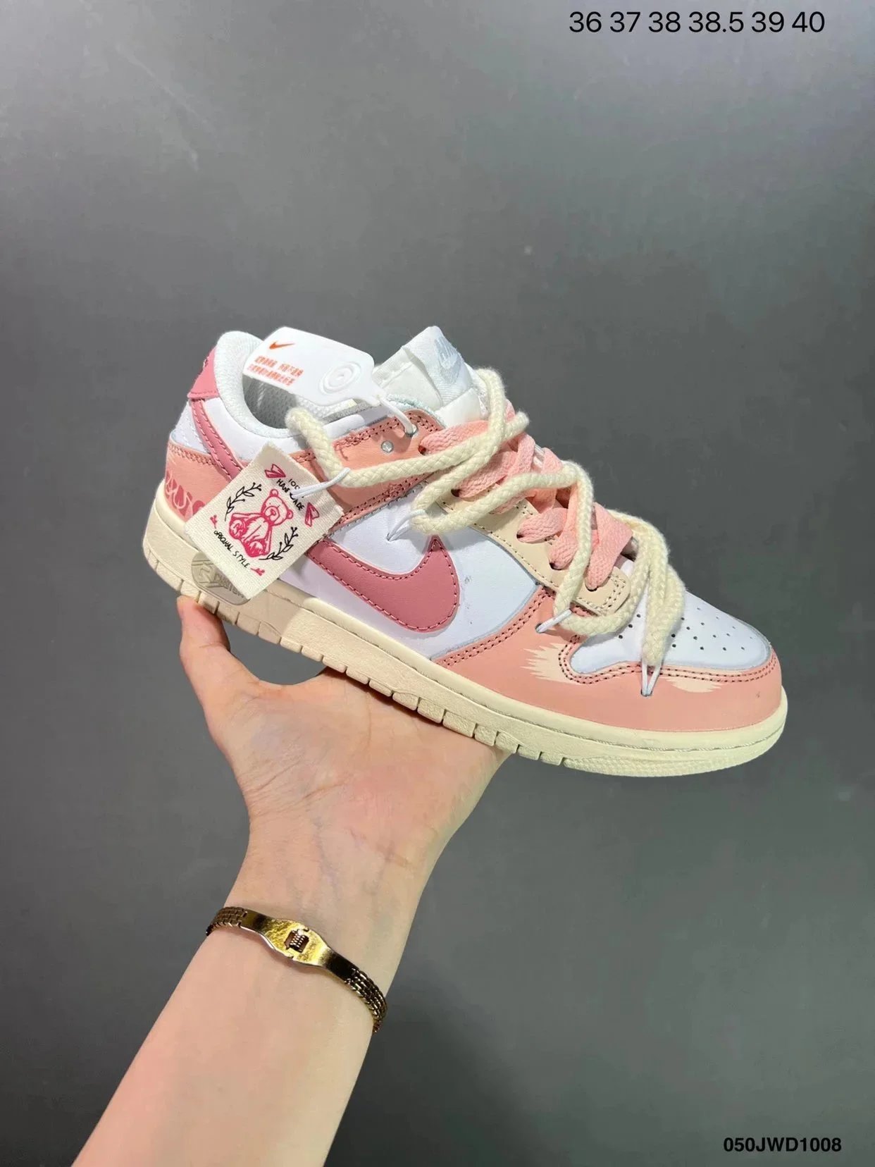 Nike Sneakers Dunk Low lace-up image 12