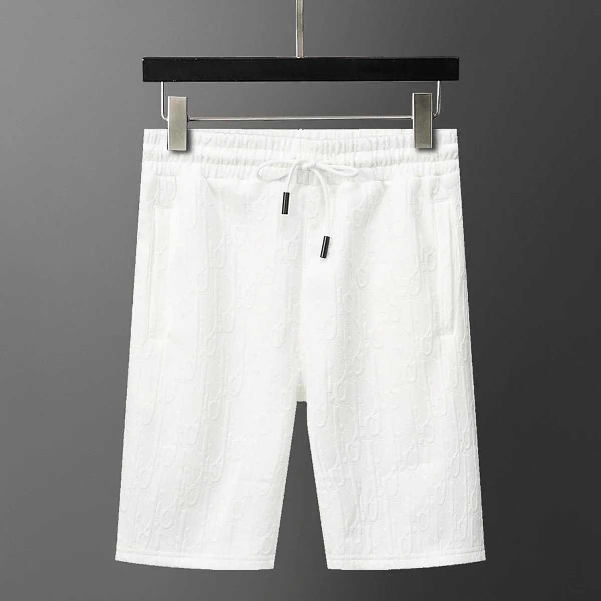 Gucci Matching Sets Short-Sleeve T-Shirt and Drawstring Shorts Set — 30 white