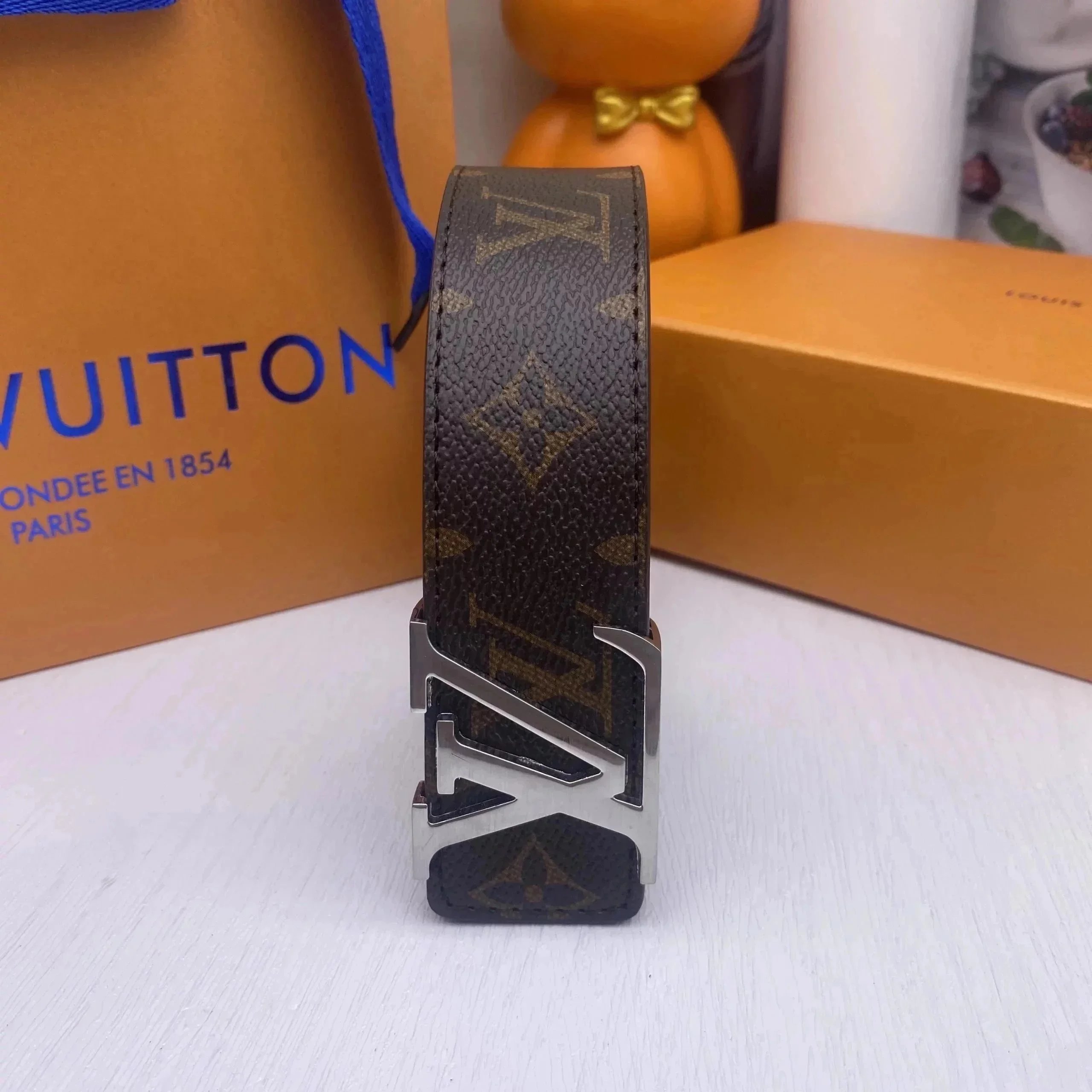 Louis Vuitton Belts Monogram Canvas Initials Buckle Belt — 08*high quality