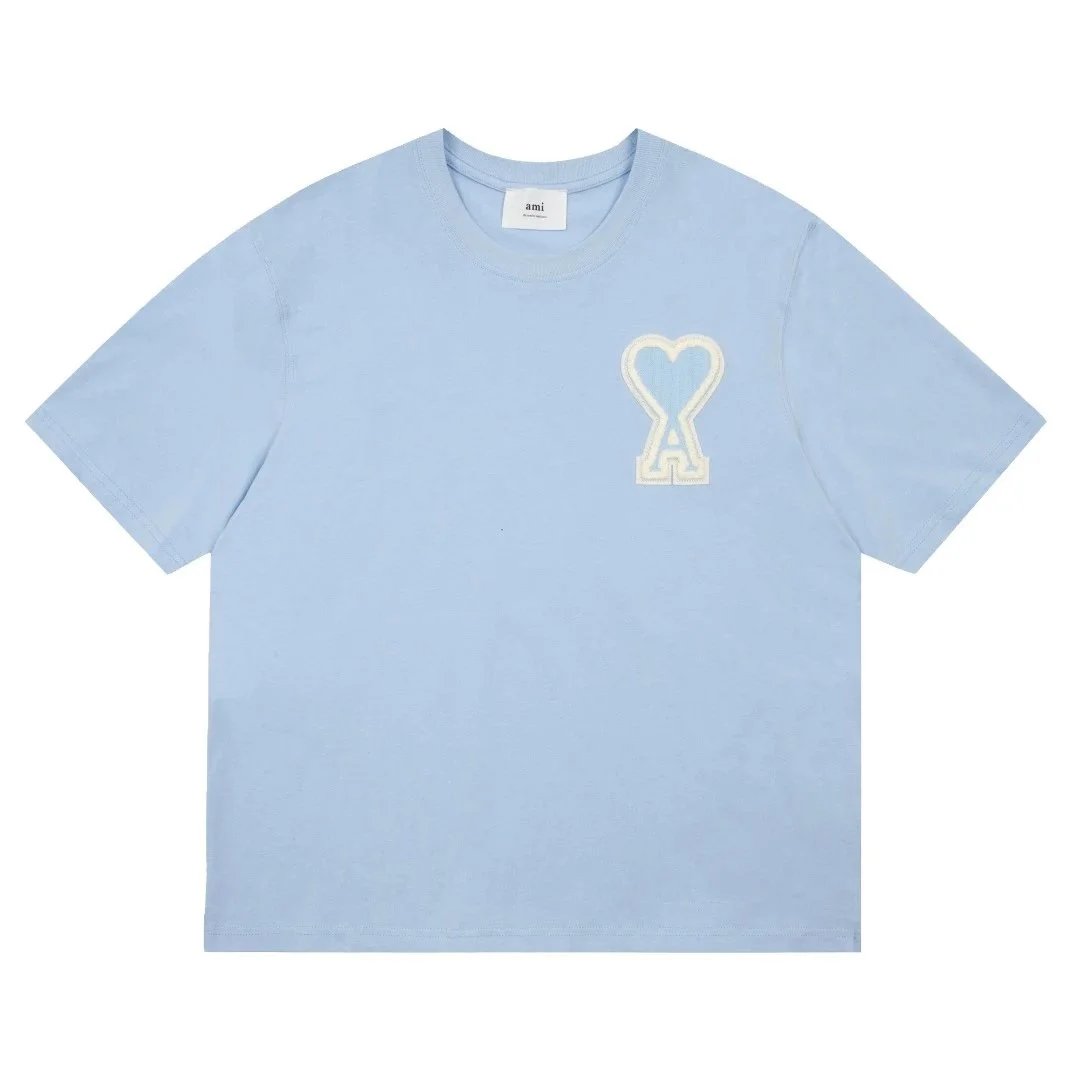 AMI T-Shirts Crewneck T-Shirt with de Coeur Heart Logo — 26 Light Blue