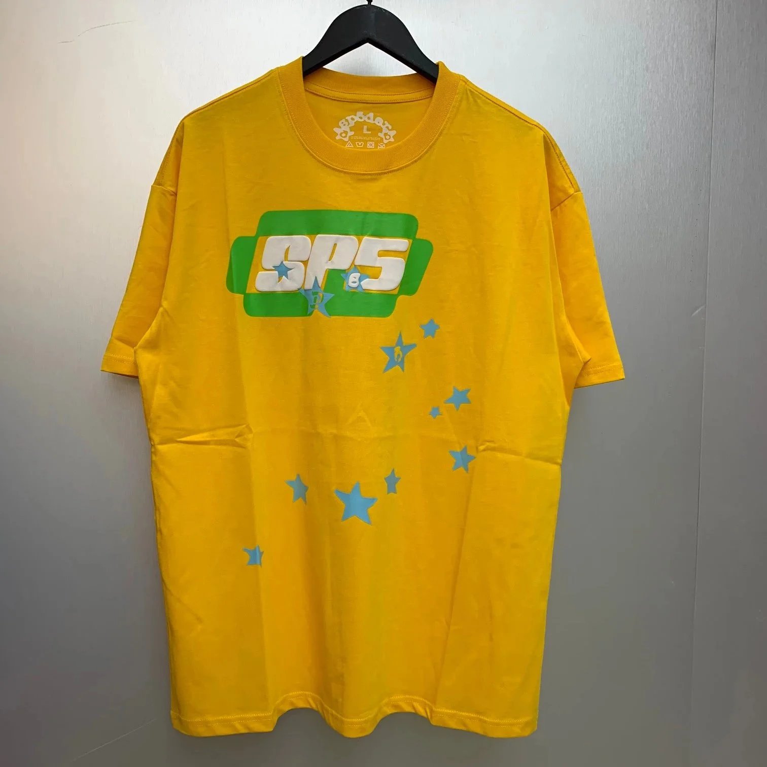 Moncler T-Shirts Short-sleeve graphic logo T-shirt — 25 yellow
