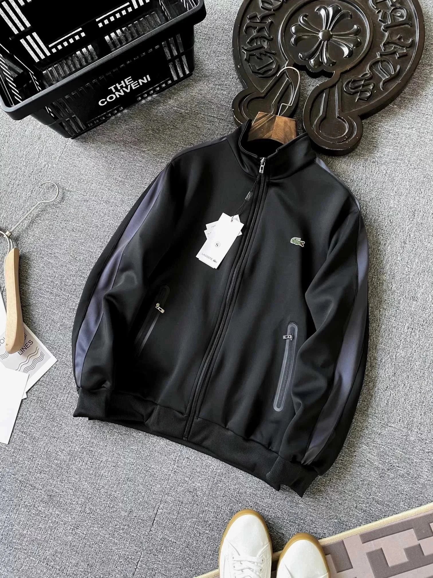 Lacoste Matching Sets Zip-Up Track Jacket and Pants Set — Black sports top 002