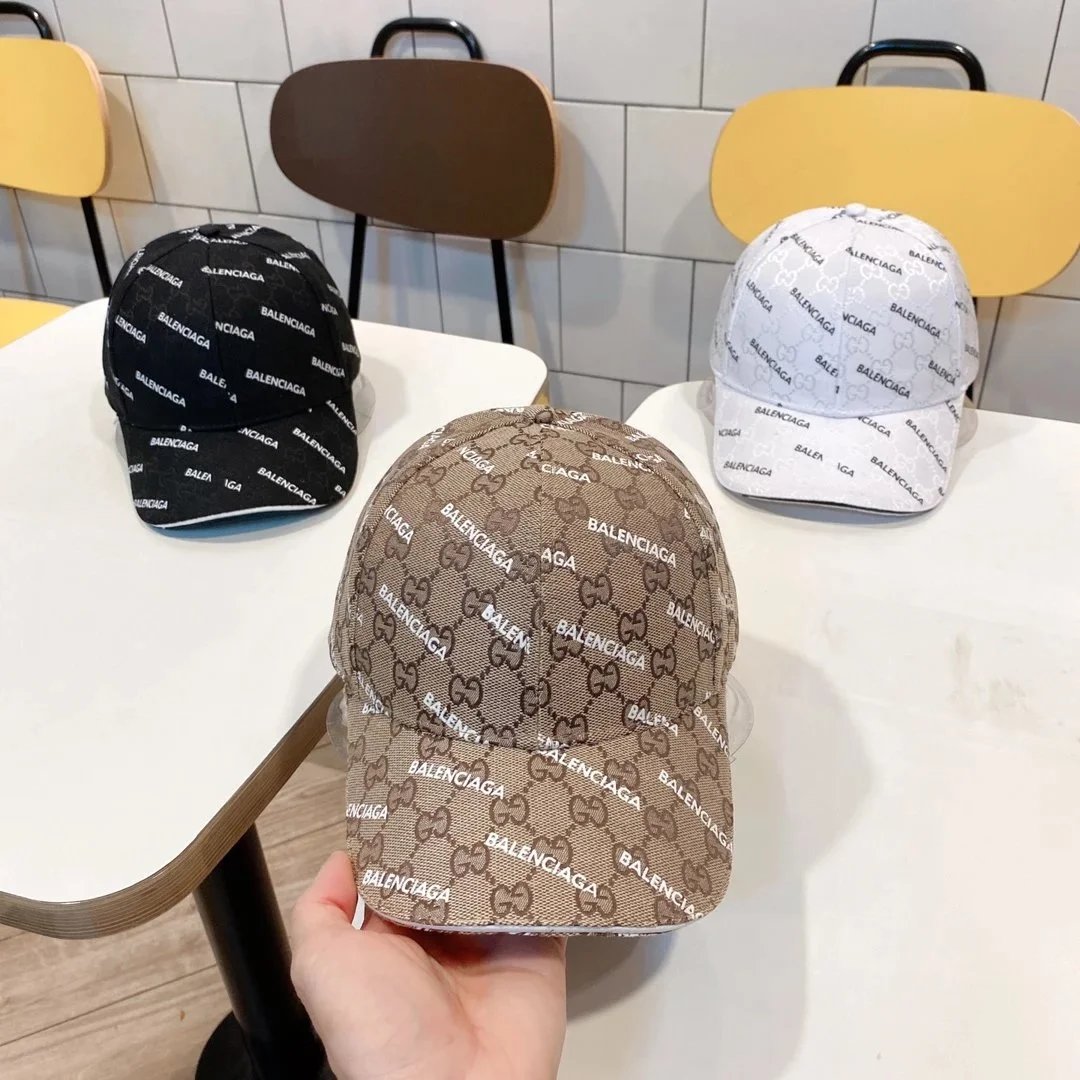 Gucci Hats Bucket Hat with Chin Strap — 17