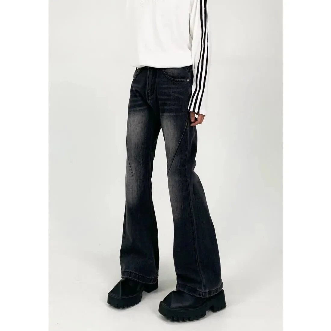 Unbranded Jeans Loose-Fit Graphic and Distressed Designs — 26