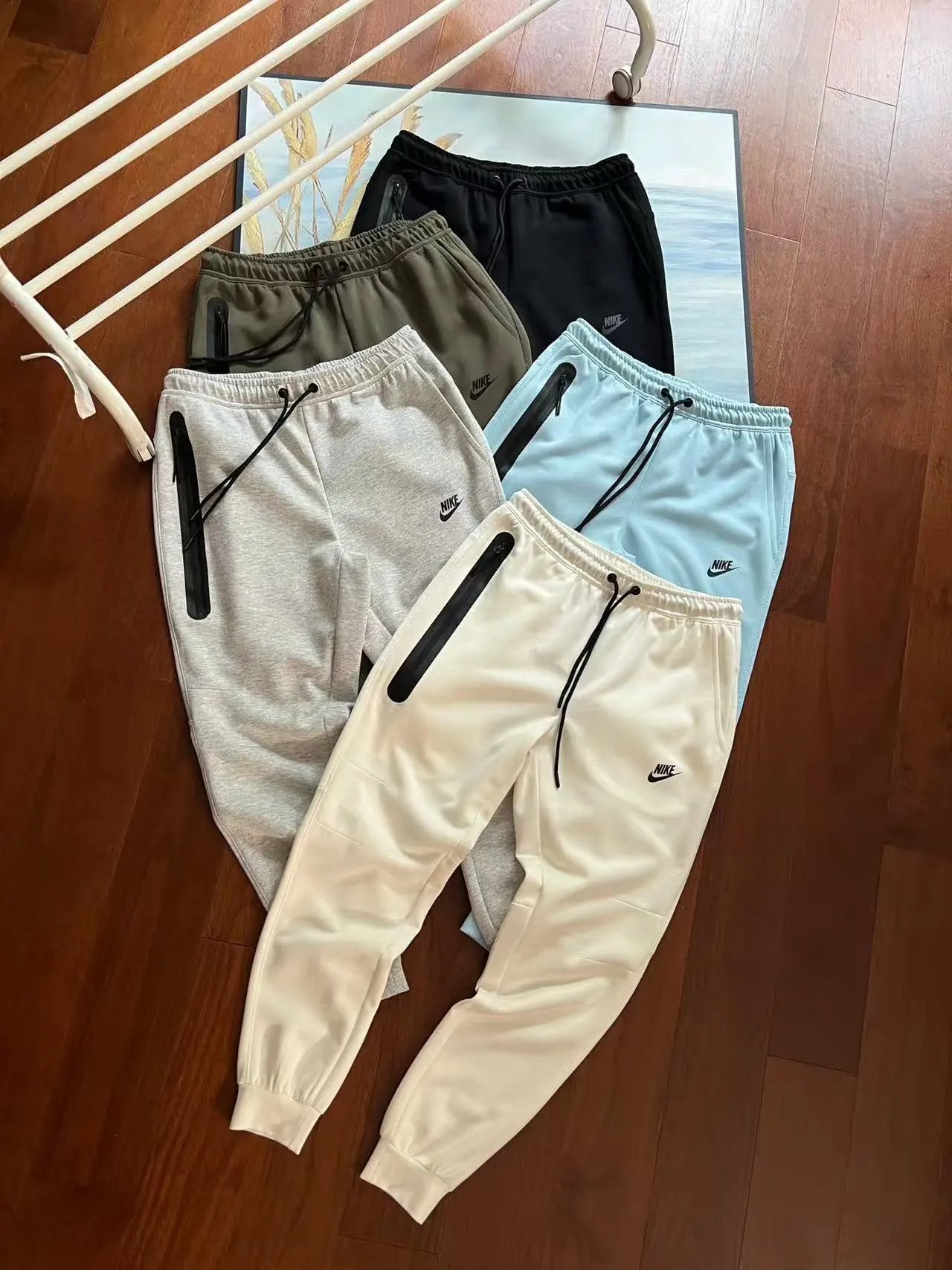 Nike Tech Fleece Joggers Light Gray Sweatpants - 3