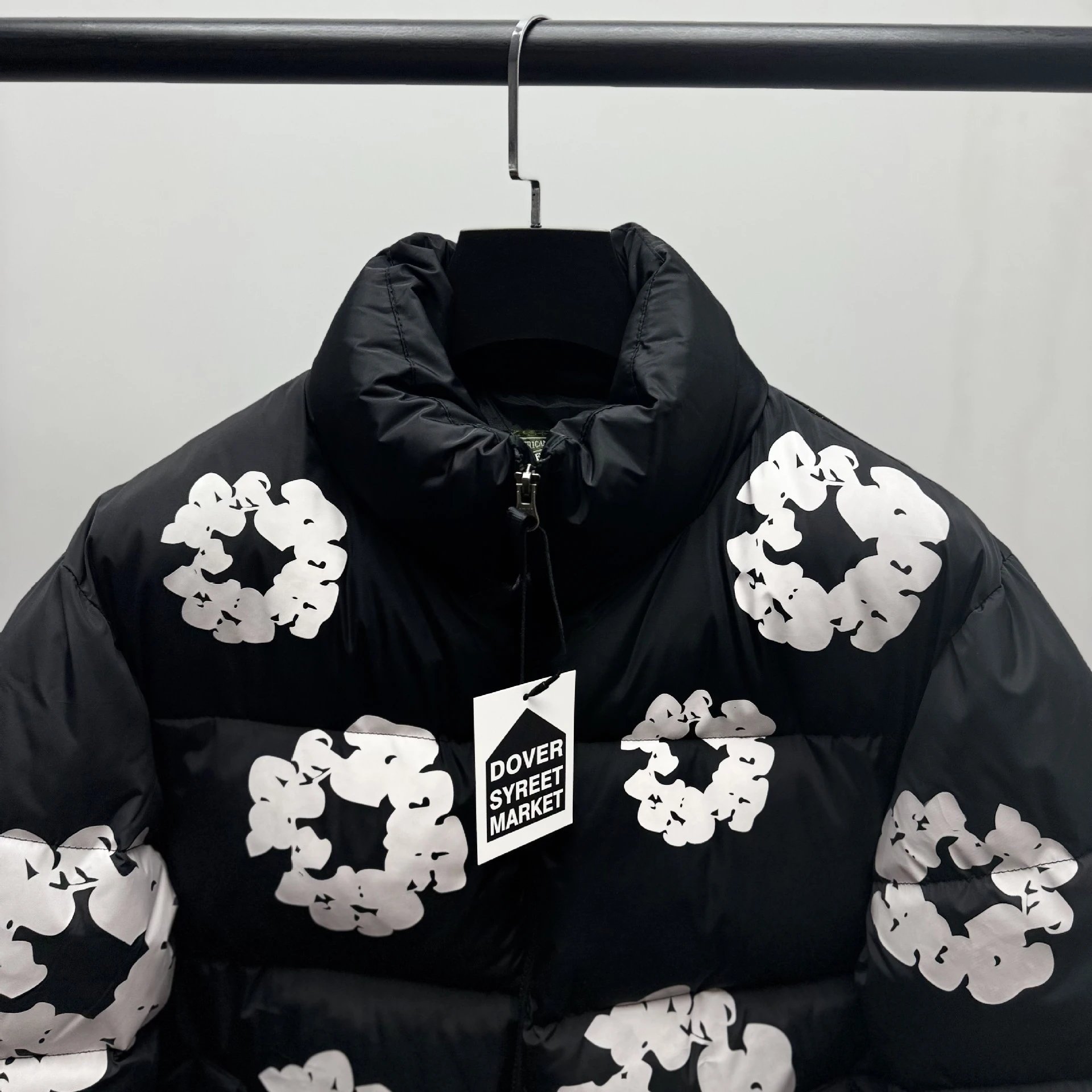 Moncler Genius x Hiroshi Fujiwara Fragment Design Floral Print Black Down Jacket - 7