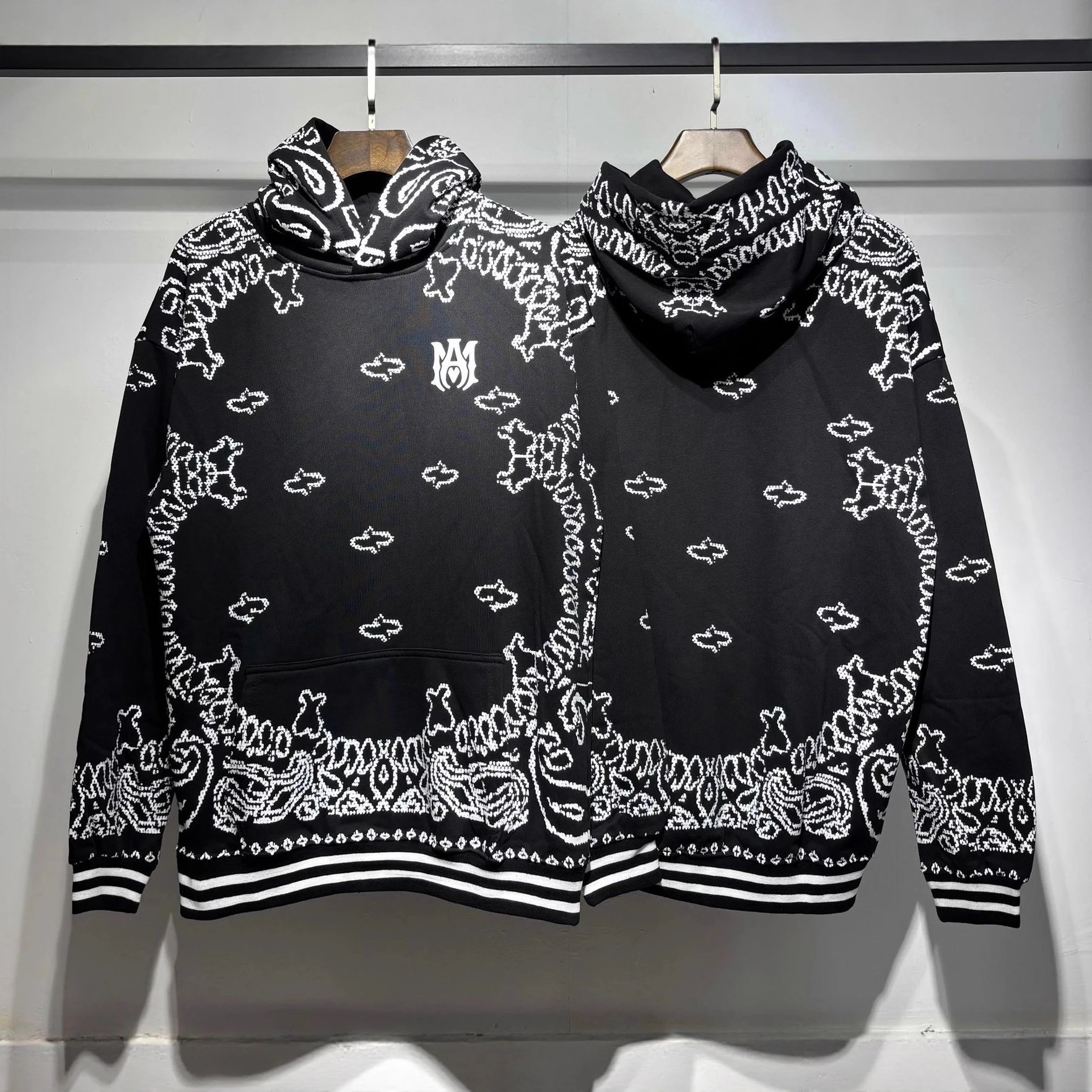 MH Black Bandana Pri