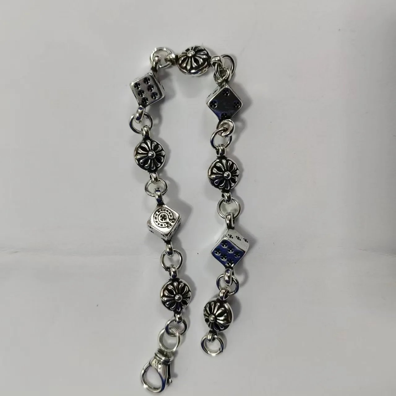Sieve bracelet SKU image