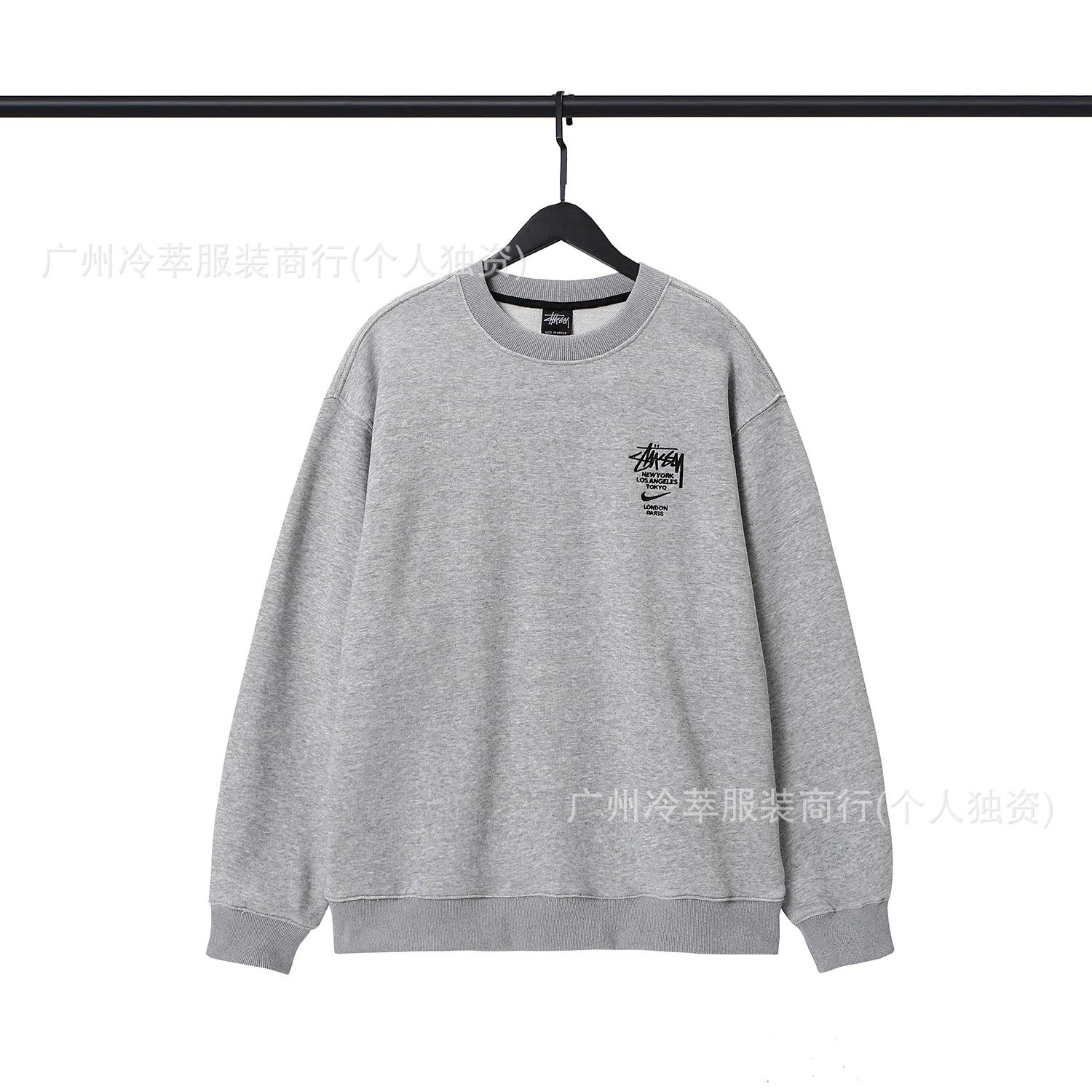 952 Gray Top [Printed] SKU image