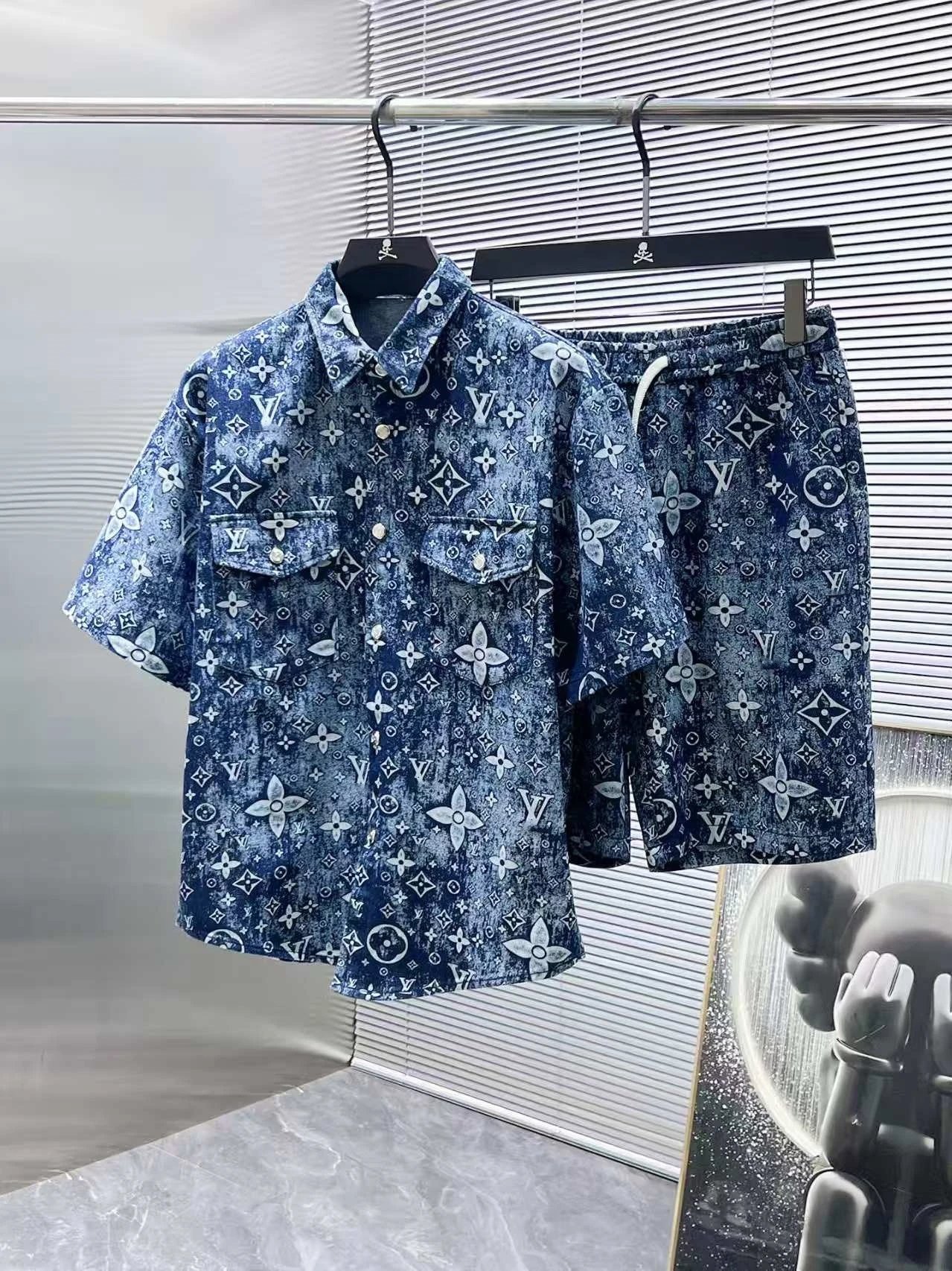 1008 meters blue SKU image
