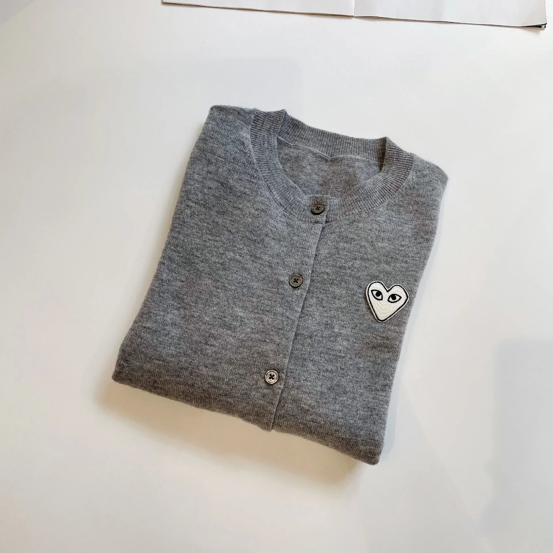 Light gray SKU image