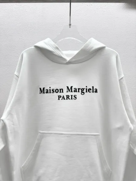 Off-White Numeric Hoodie White Hoodie - 18