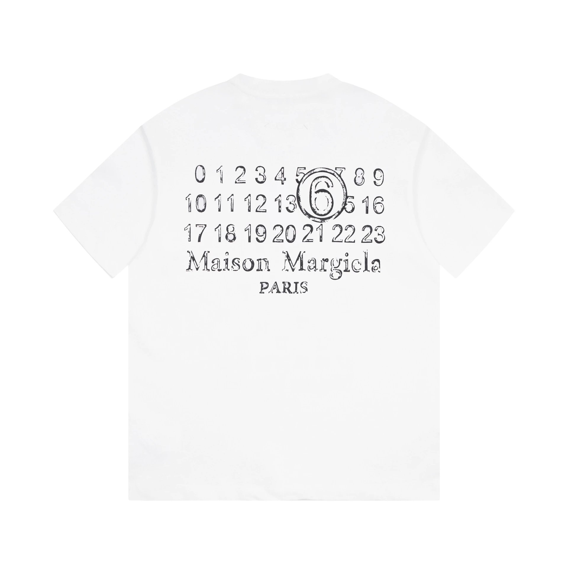 M810 white SKU image