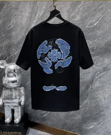 Supreme x Unknown Artist Floral Koi T-Shirt Black - 1