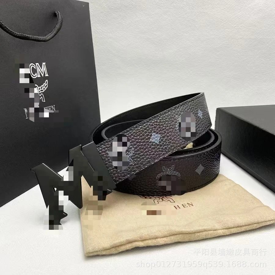 Black M Black button SKU image