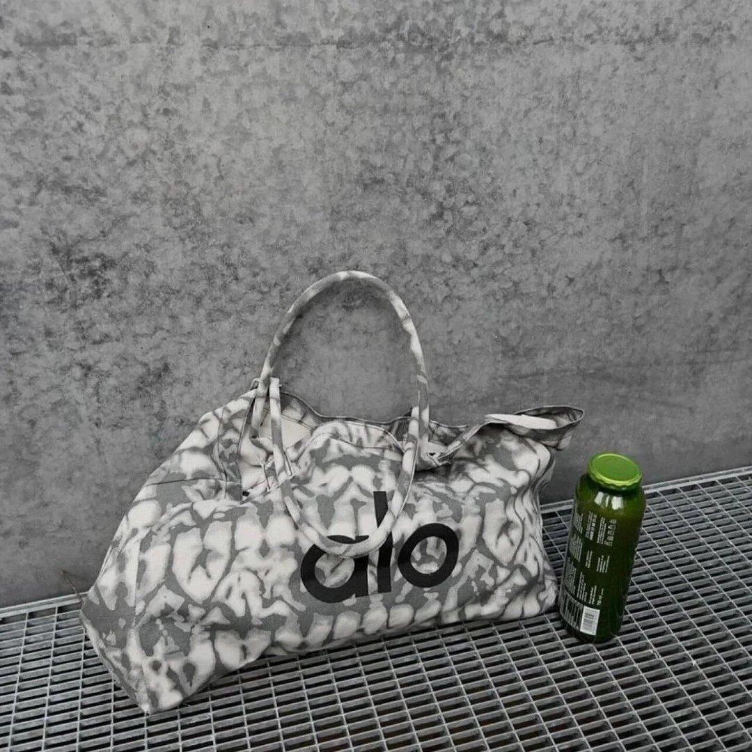Alo Grey Tie-Dye Lar