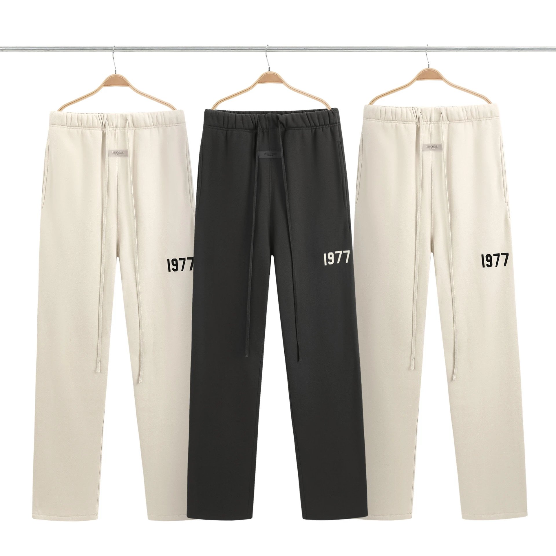 Fog 1977 Black Draws