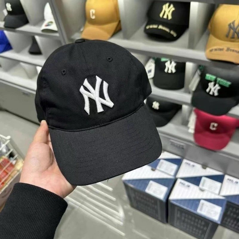 black big standard ny SKU image