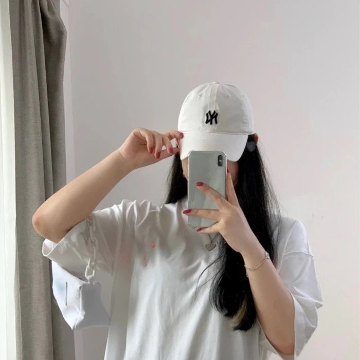 White small label ny SKU image