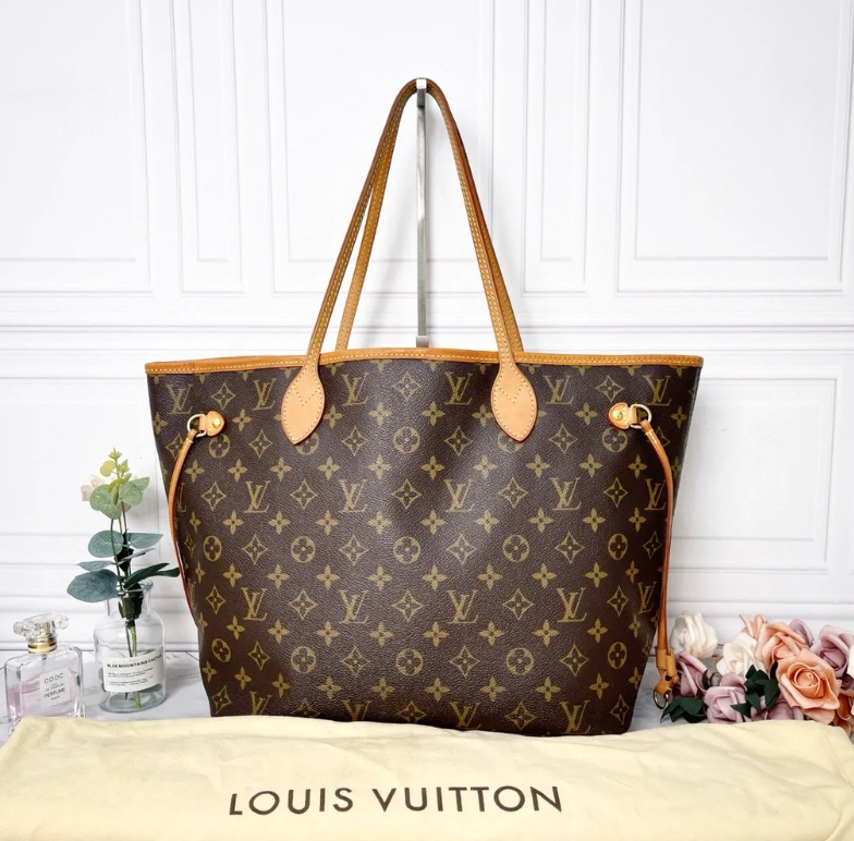 /ly tote bag