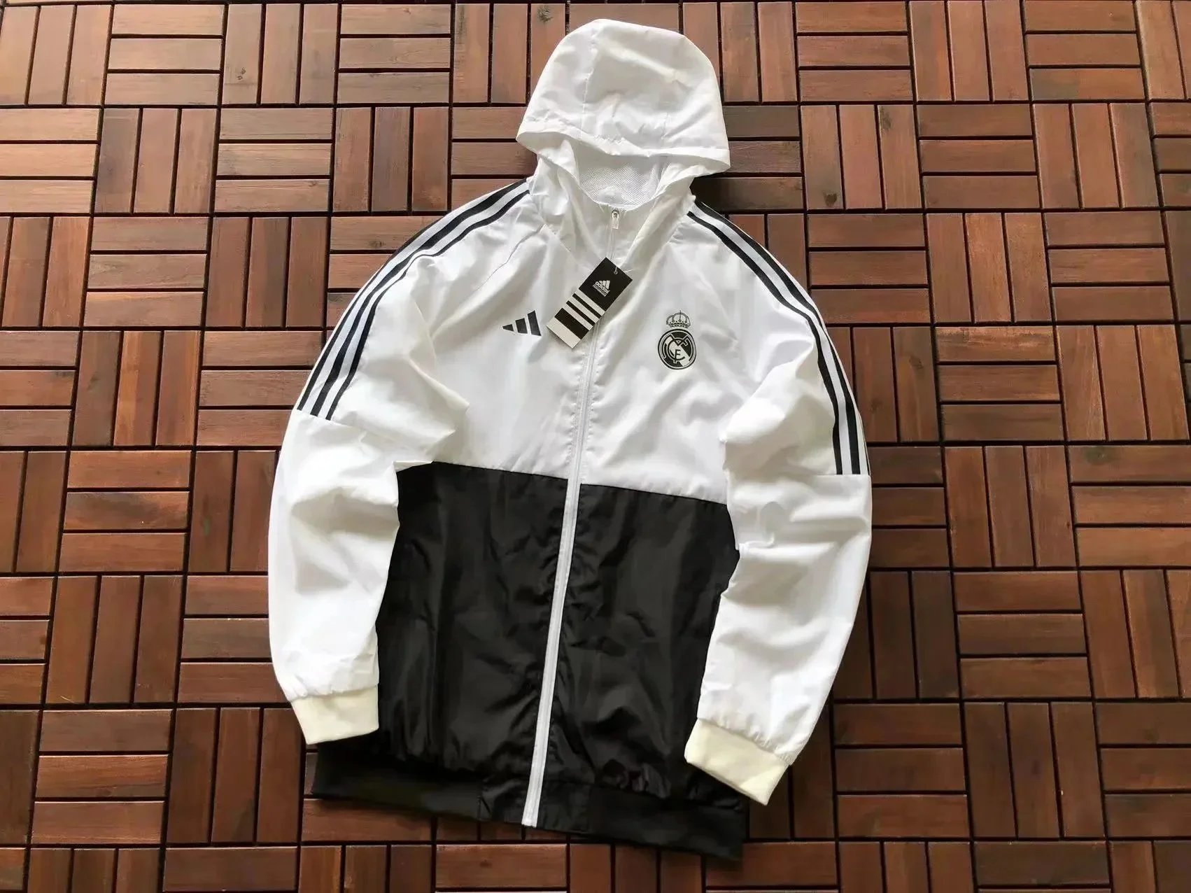 Adidas x Real Madrid Windbreaker Jacket White/Black - 1