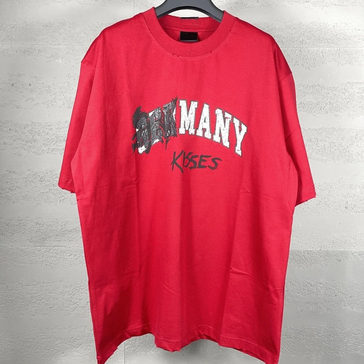 Balenciaga   KISS  LOGO  T-shi