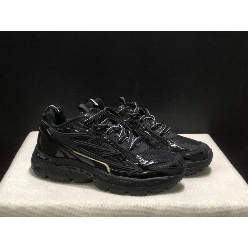 Unbranded Sneakers Chunky mesh with three-arrow side overlays — Black