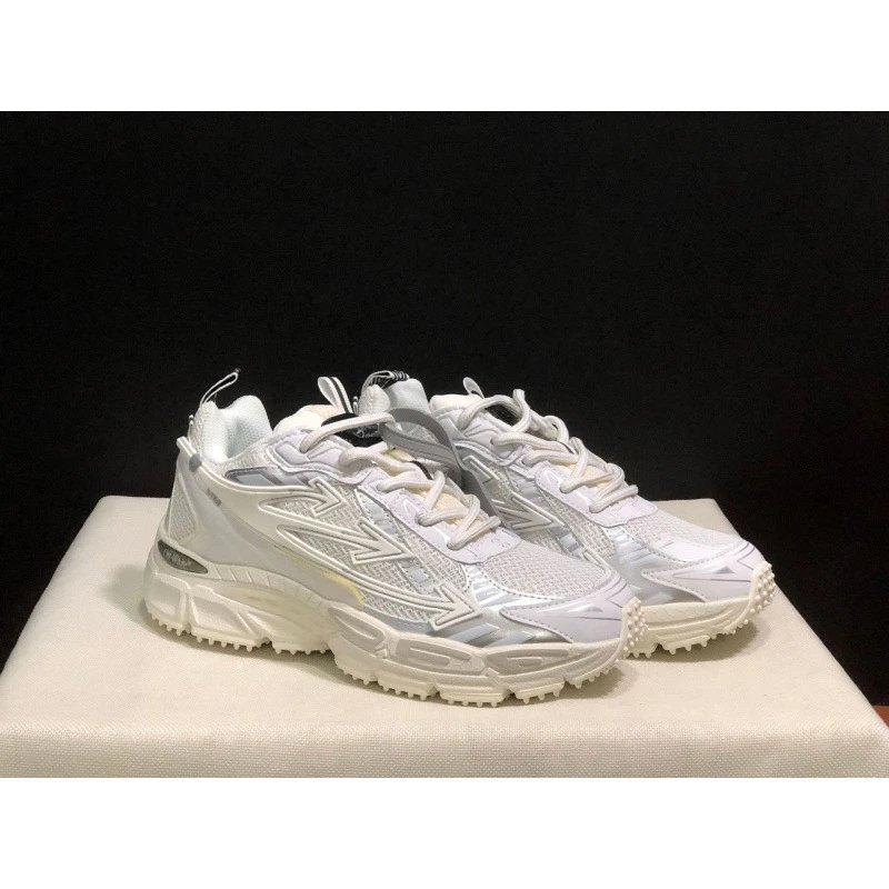 Unbranded Sneakers Chunky mesh with three-arrow side overlays — white