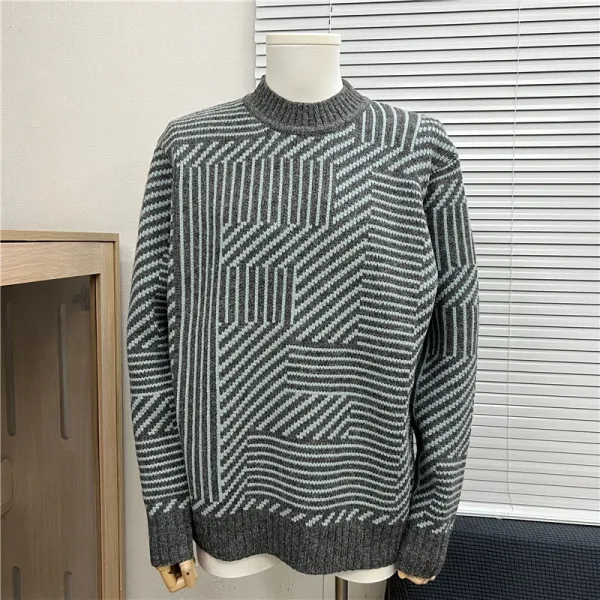 Design Geometric Pattern Knit Sweater in Charcoal Gray and Light Blue - 1
