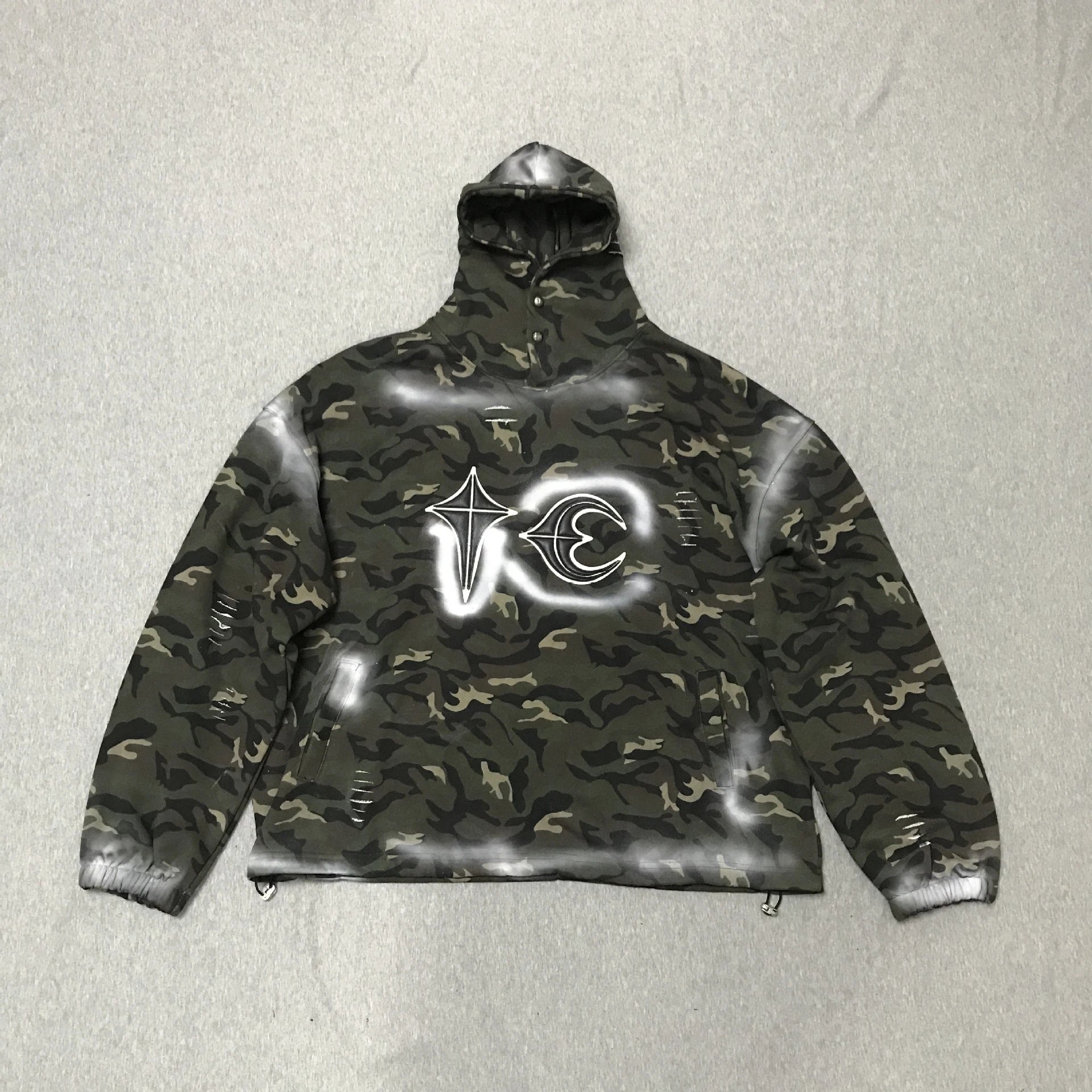 THUG CLUB Sprayed Camoflage Ro