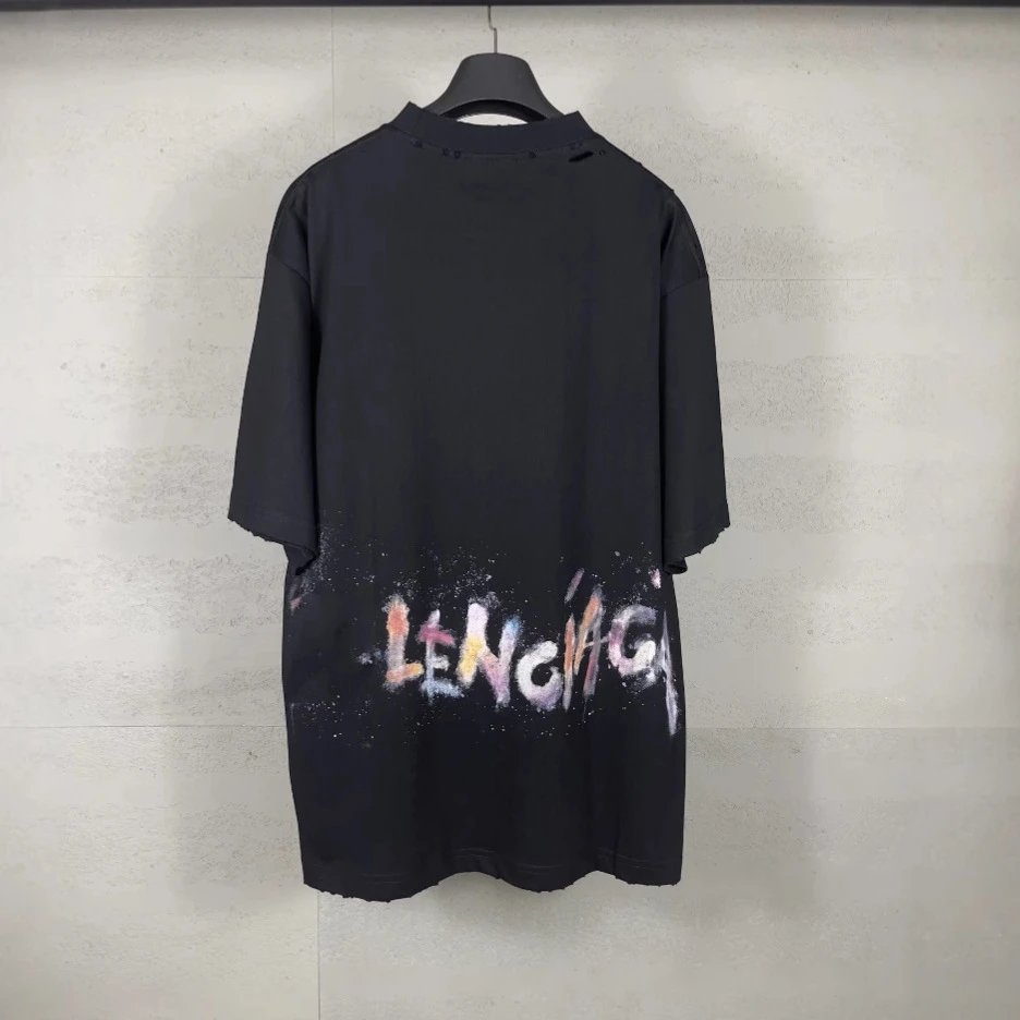 BALENCIAGA  T-shirt
